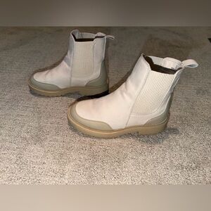 Kids Chelsea Boots Size 12